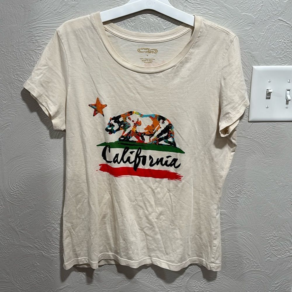 Crazy shirts California t-shirt size medium